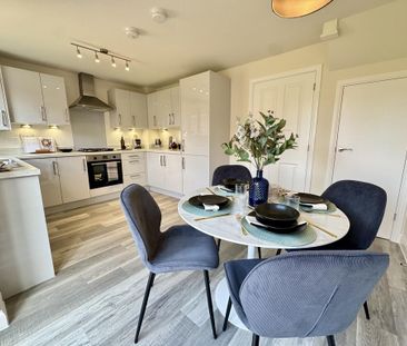 3 bedroom semi-detached house to rent - Photo 4