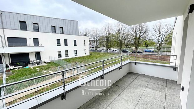 LAXOU-F2 - RESIDENCE NEUVE-CUISINE EQUIPEE-BALCON-PARKING EXTERIEUR - Photo 1