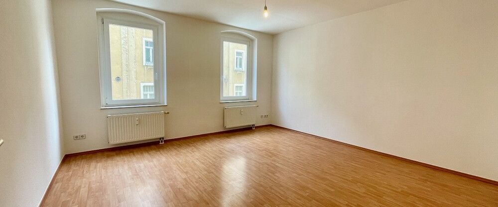 Traumhafte Familienwohnung im Blick ins Grüne + Zentrumsnah + Balkon!!! - Foto 1