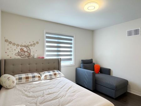 For Lease - 7 Crofting Crescent, Markham, Ontario - Photo 5