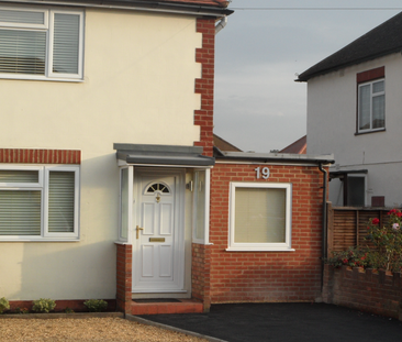 Nelson Road Room 2 - Photo 1