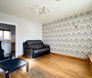 15 Lemberg Street, Belfast, BT12 6GH - Photo 2