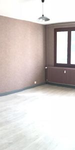 Location Appartement 2 pièces 54m² CHAMALIERES 63400 - Photo 4