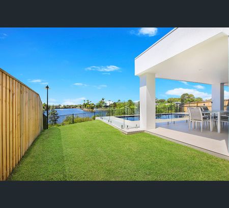 53 Waterway Drive, Birtinya, Qld 4575 - Photo 5