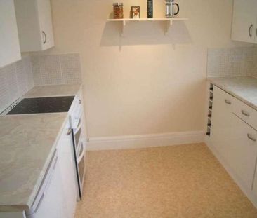 Clarence Grove Road, Southward, BS23 - Photo 4