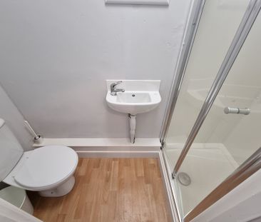 2 Bed Student Accommodation - Photo 5