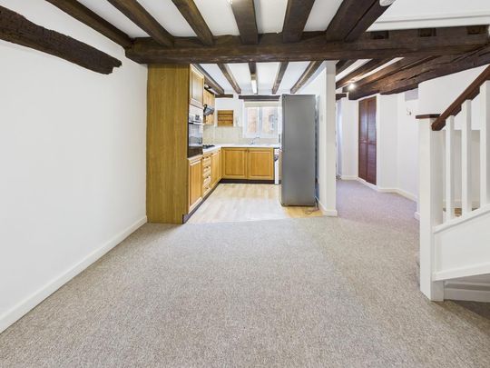 2 bedroom farm house to rent - Photo 1