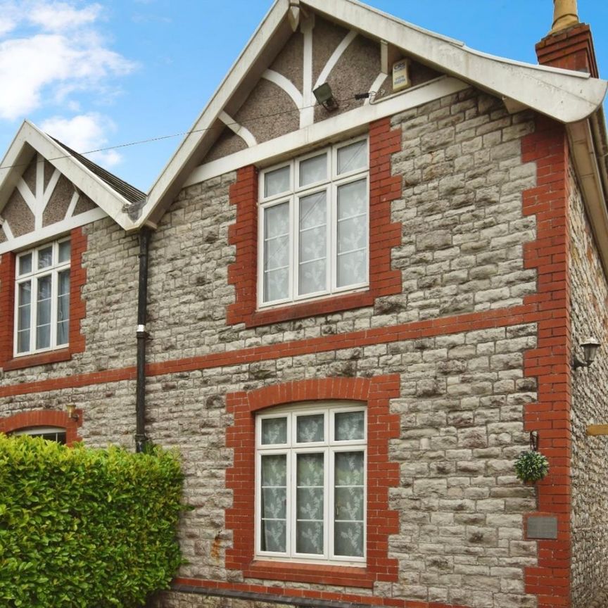 3 bedroom House To Let - Photo 1