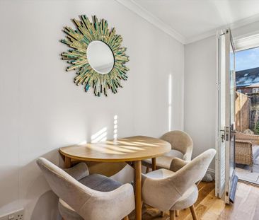 2 bedroom semi-detached house to rent - Photo 2