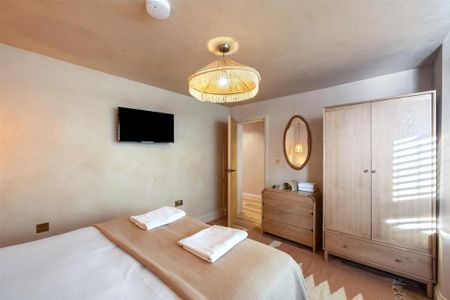 2 bedroom apartment to rent - Photo 5