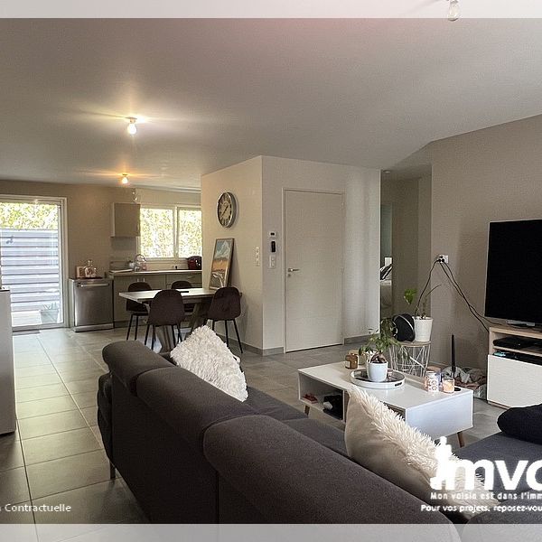 Location Maison 3 pièces 77m² - Photo 1