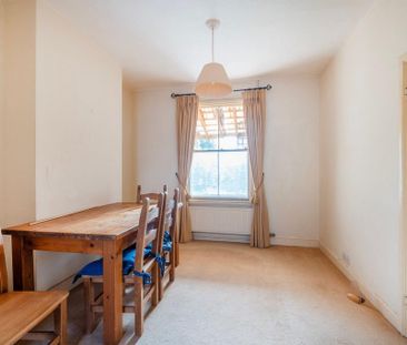 3 bedroom terraced house to rent - Photo 3