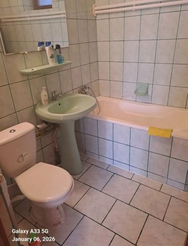 CASA 7 CAMERE , SUPRAFATA TOTALA 180 MP , TEREREN 600 MP - Fotografie 4