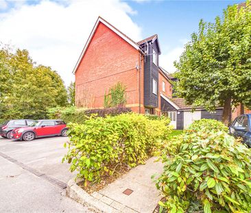 Gould Close, Newbury, Berkshire, RG14 - Photo 6