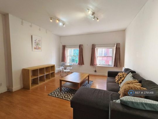 1 bedroom flat to rent - Photo 1