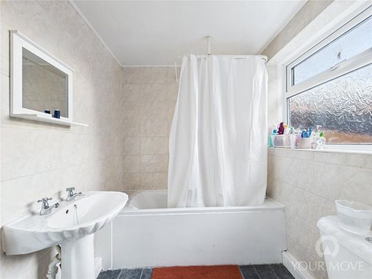 2 bedroom terraced house to rent - Photo 1