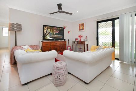 Glorious Living On Gerygone - Photo 3