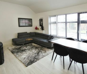 2 bedroom apartment to rent - Photo 3