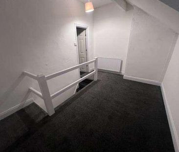 Lordsfield Place, Bradford, BD4 - Photo 6