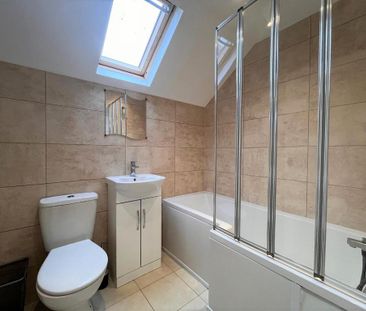 3 bedroom apartment to rent - Photo 4