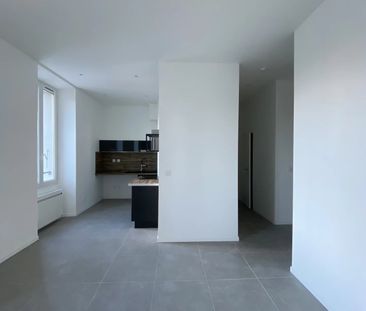 Location Appartement 3 pièces 57m² FONTAINE 38600 - Photo 2