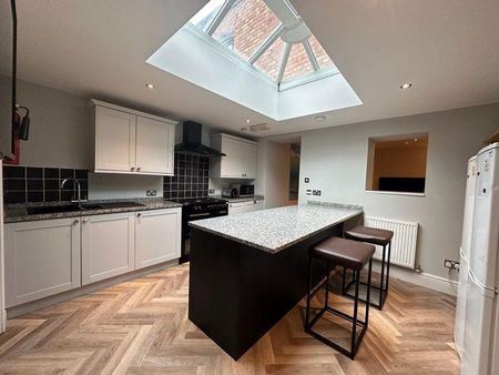 5 bedroom house share to rent - Photo 4