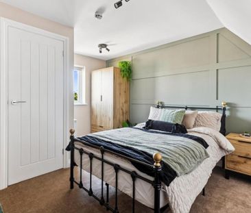 1 bedroom in a house share to rent - Photo 4