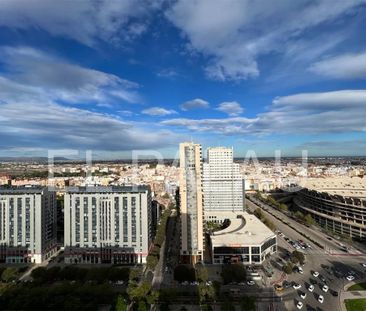 Piso de alquiler en Sant Pau - Photo 6