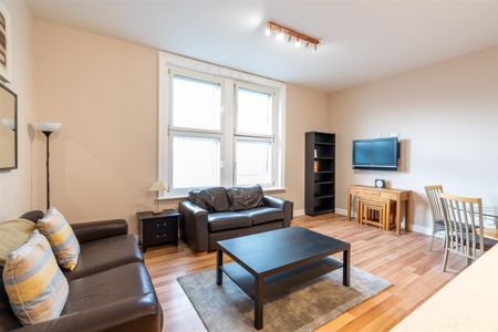 2 bed apartment to rent in Northumberland Street, City Centre, NE1 - Photo 5