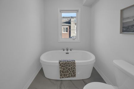 For Lease - 33 Bruce Boyd Drive, Markham, Ontario - Photo 3