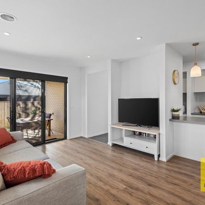 Modern Family Living in Charlemont - Photo 1