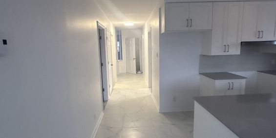 TRES BEAU APPARTEMENT 5 1/2 LONGUEUIL - Photo 3