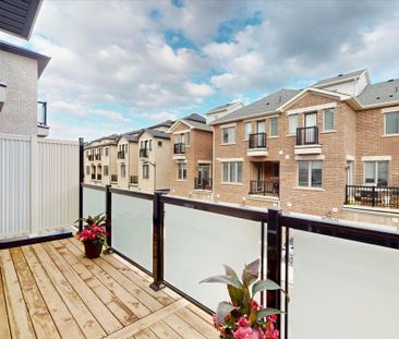 For Lease - 1176 Wheat Boom Drive, Oakville, Ontario - Photo 6