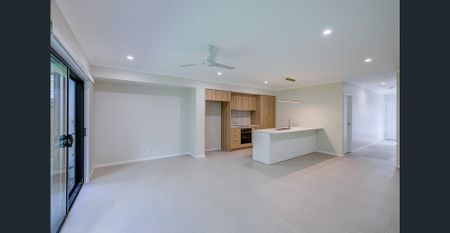 Brand New Duplex in Sought-After Complex With Pool - Photo 2