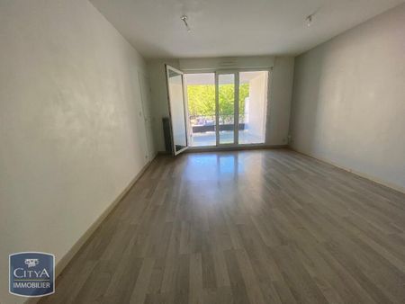 Location Appartement 3 pièces 50m² TOURS 37000 - Photo 2