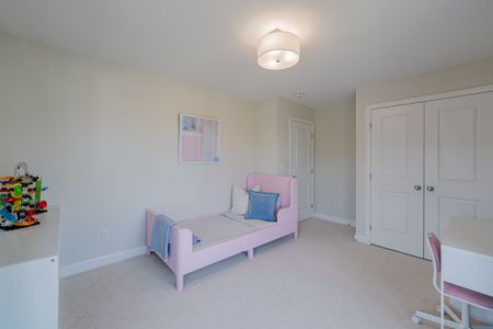 For Lease - 100 Lochhouse Walk, Barrhaven, Ontario - Photo 4