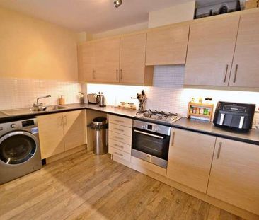 Hamworthy, BH15 - Photo 3