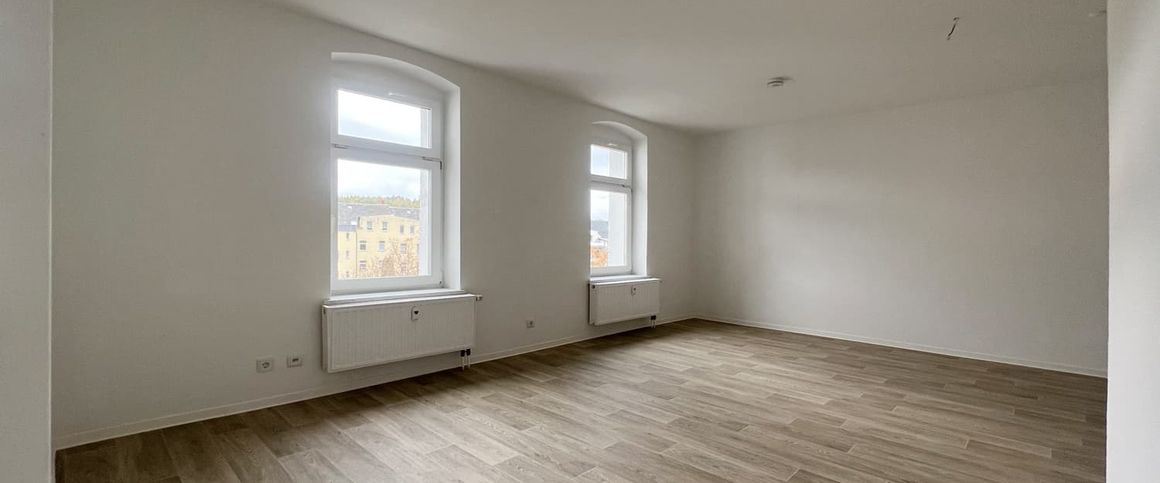 Frisch renoviert… neuer Bodenbelag… – ID 2682 - Photo 1