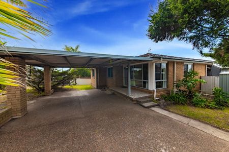 Central Location - Photo 3