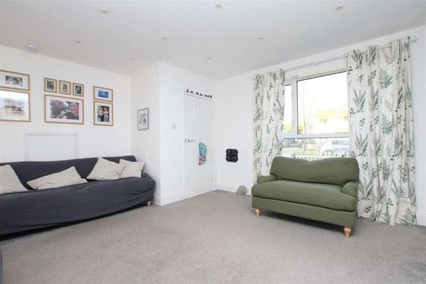 Eastfield Avenue, Bath, BA1 - Photo 1