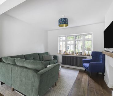 3 bedroom semi-detached house to rent - Photo 1