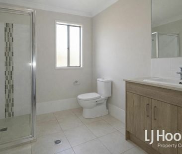 Two Living Zones - Established Locale - Easy Access in & out of Yar... - Photo 6