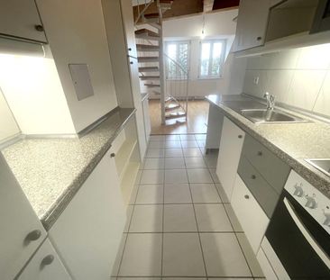 DG-Maisonette mit Terrasse in Liesing // 1 Schlafzimmer + große Gal... - Photo 2