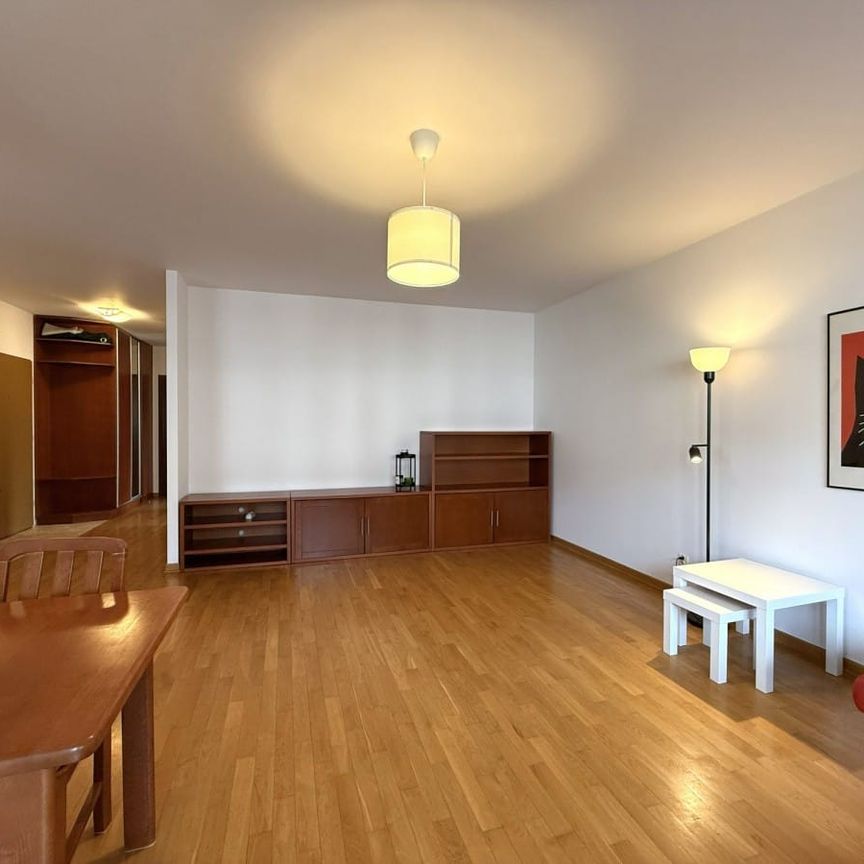 Metro 10min!/Aneks kuchenny/Balkon/Garaż 77 m² - Photo 1