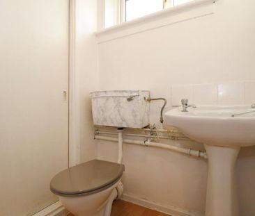 3 bedroom house to rent - Photo 2