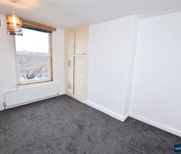 Rydall Place, Leeds, West Yorkshire, LS11 - Photo 1