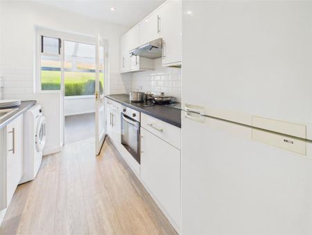 1 bedroom apartment to rent - Photo 5