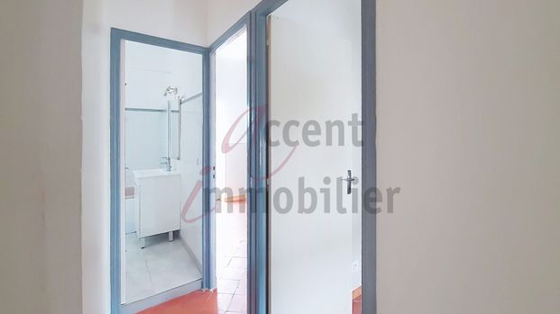 Saint-Remy : Maison T2 Bis avec terrasse, garage et parking, - Photo 1