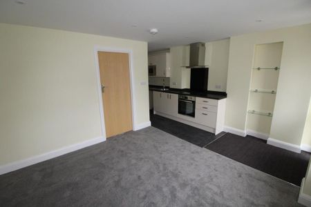 1 bedroom flat to rent - Photo 4