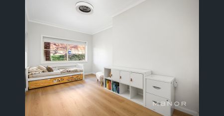 Renovated Three-Bedroom Townhouse in Prime Oatlands Location - Photo 4